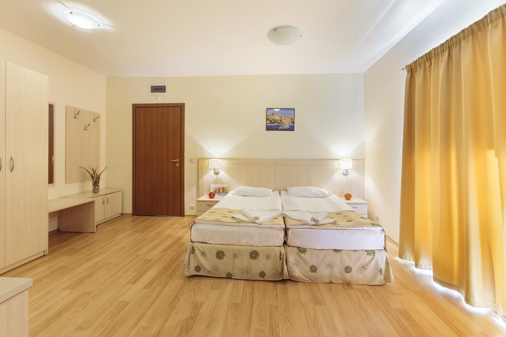 سوزوبول Serena Residence Aparthotel الغرفة الصورة